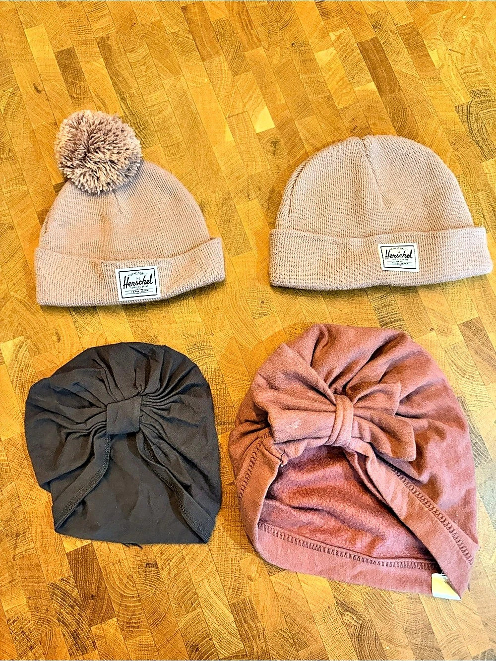 4-Piece toddler girl’s Hat Set Beige & Pink Like New